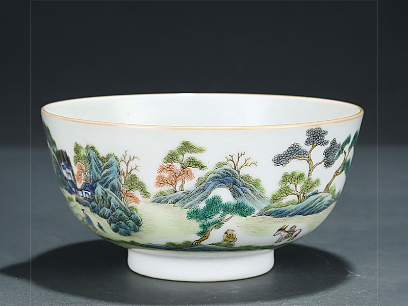 清光绪年制粉彩山水人物碗