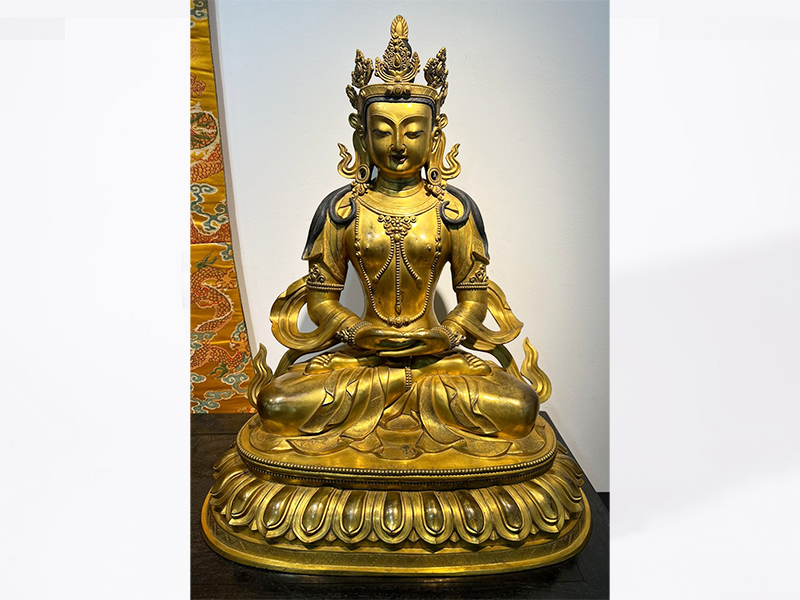明 鎏金佛像