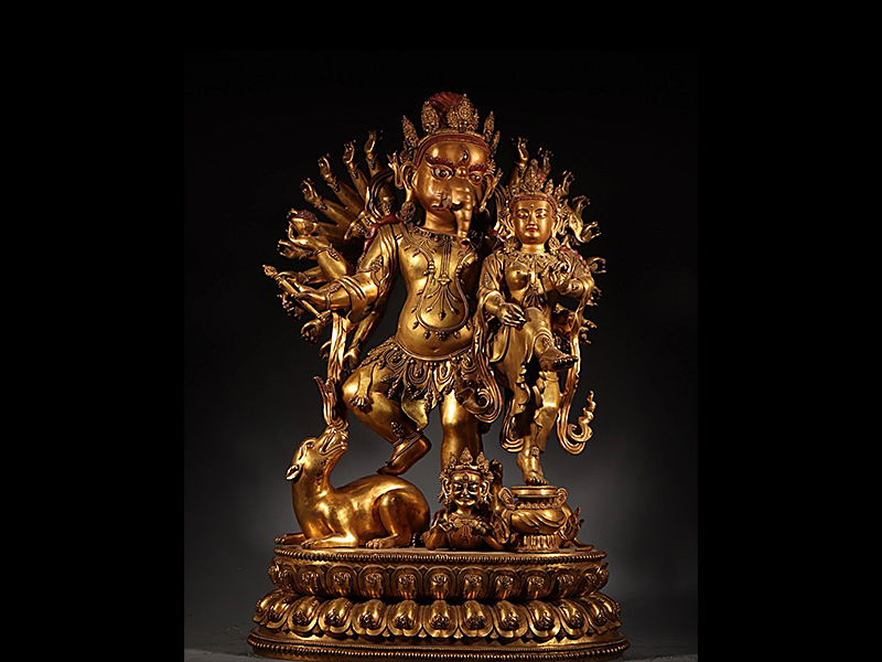 明 旧藏藏传铜鎏金象鼻财神像