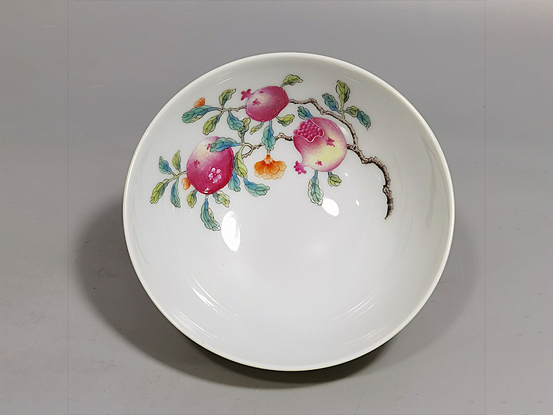 清 雍正粉彩多子多福多寿外柠檬黄茶圆