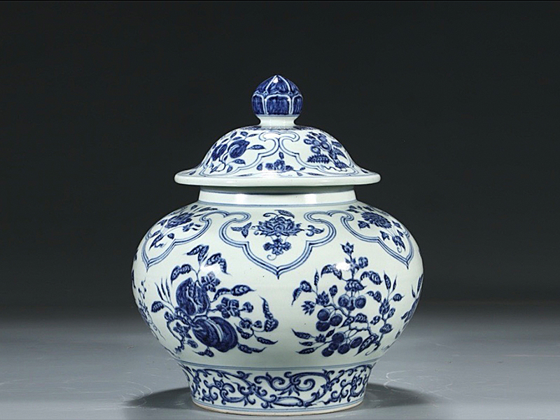 清 青花果实盖罐