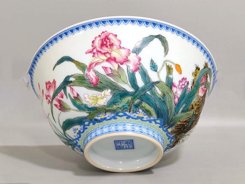 清 雍正珐琅彩花神碗