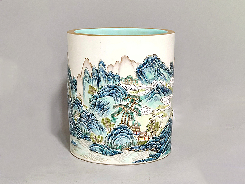 清 嘉庆浮雕山水笔筒