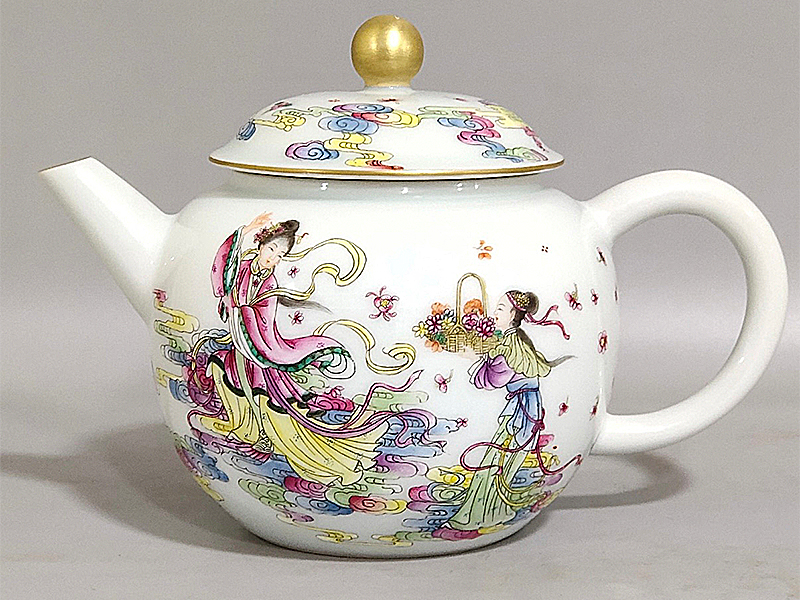 清 乾隆款 麻菇献寿茶壶