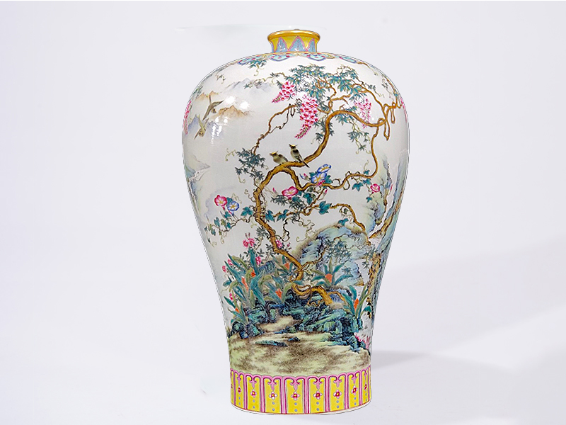 清 雍正花鸟梅瓶