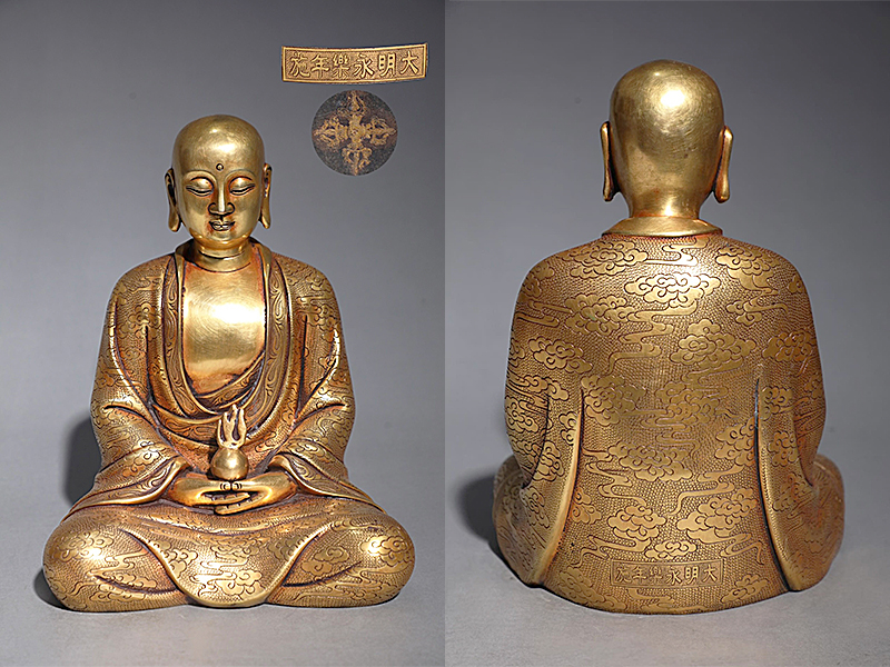 明 精铸铜胎鎏金地藏王坐像