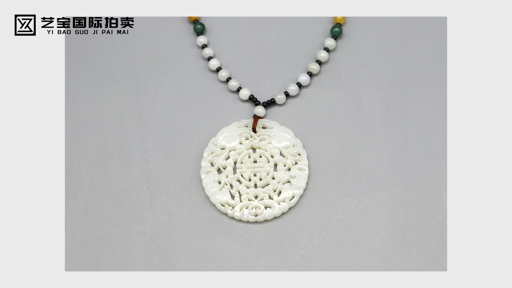 藏一块清代和田玉牌，承千年东方雅韵