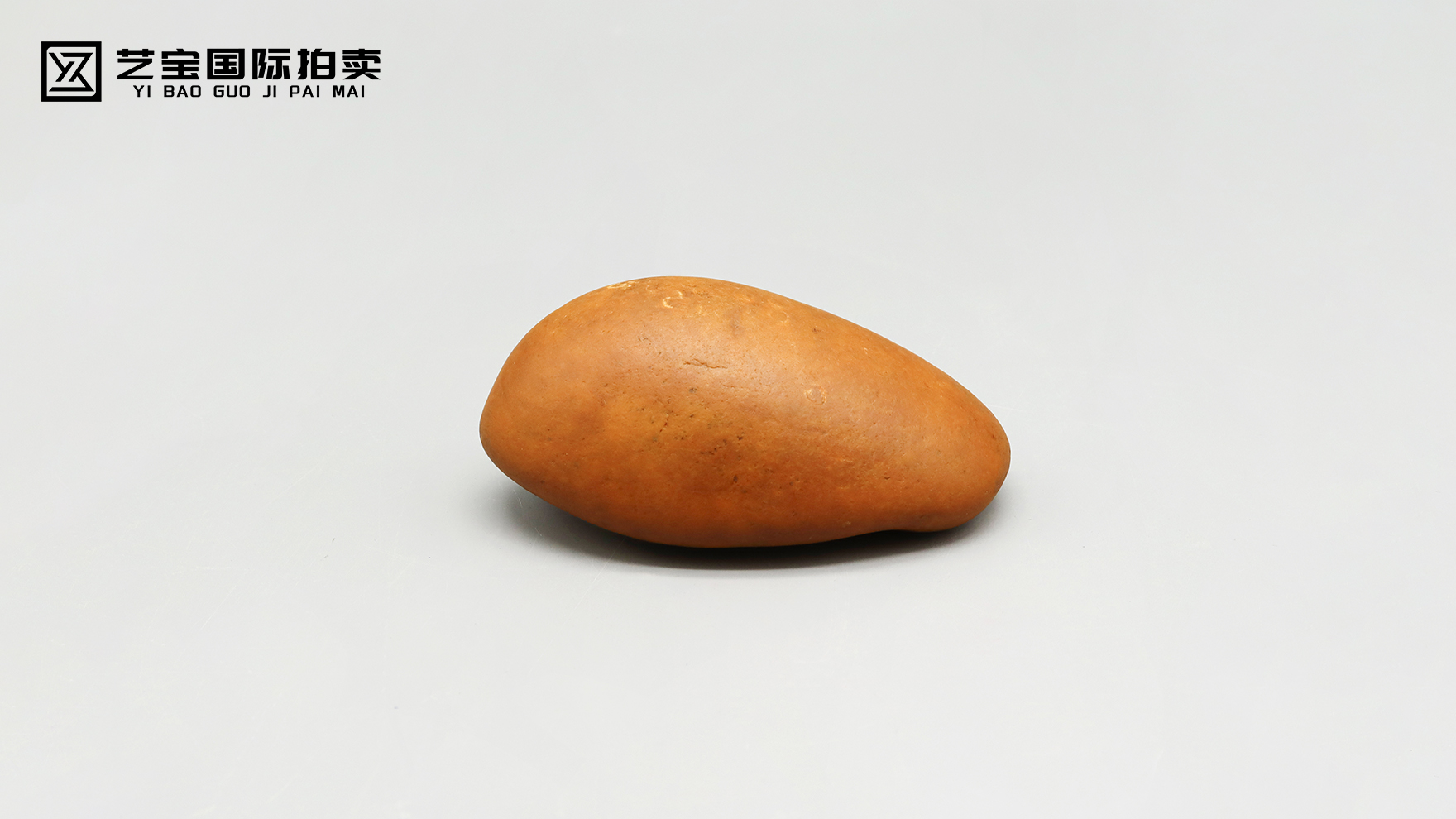 亿年黄蜡石：掌间藏岁月，天地馈神石