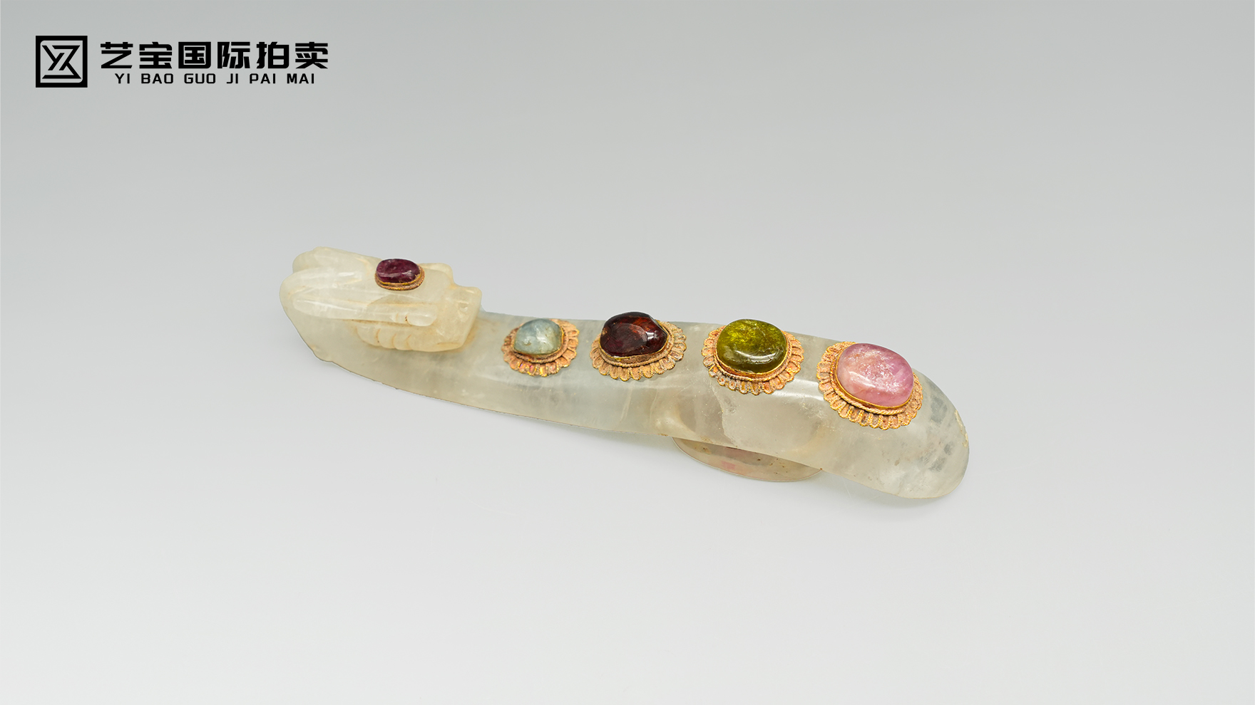 水晶镶嵌宝石带钩