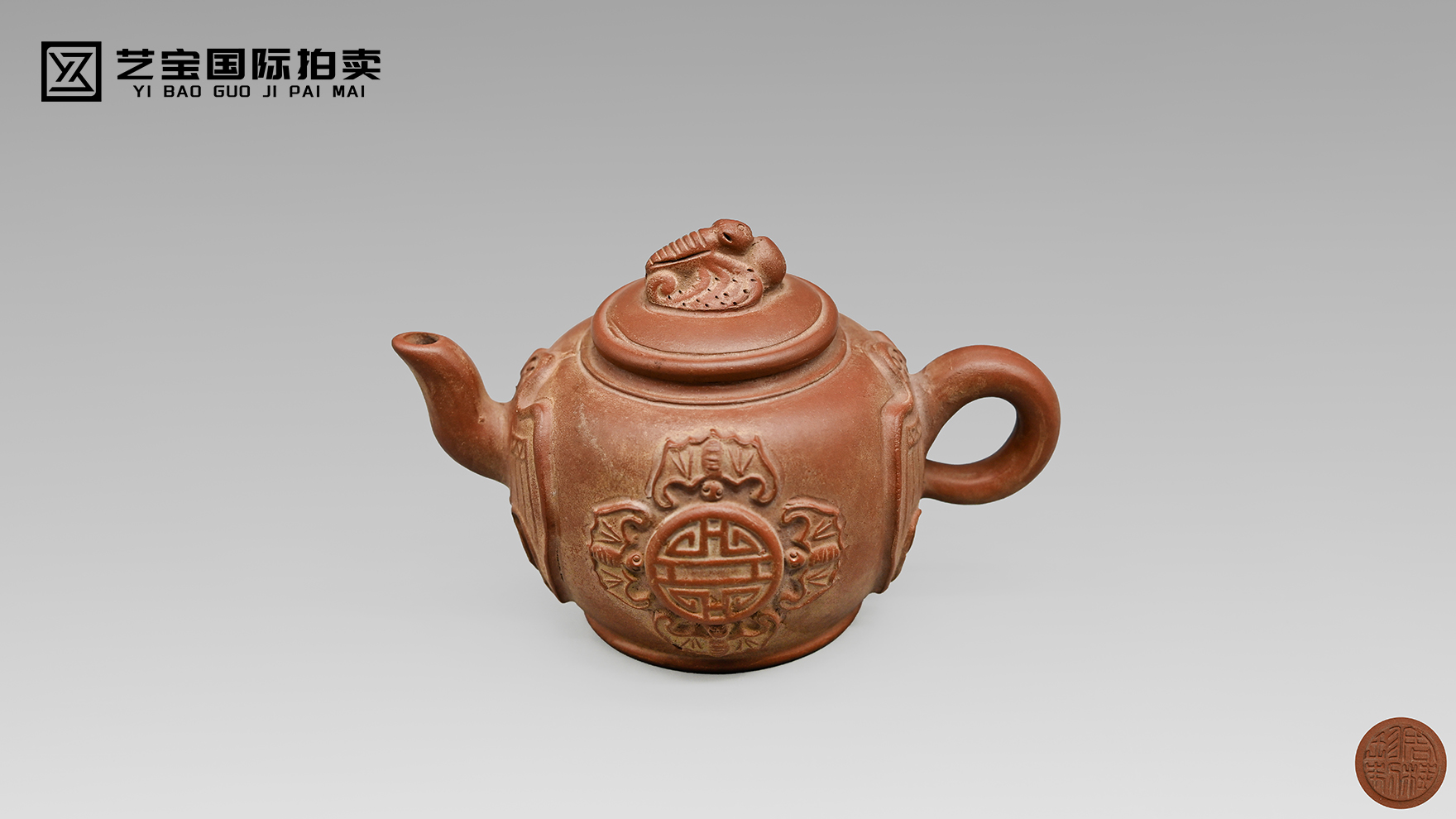 壶纳万福，砂藏春秋 —— 周桂珍大师五蝠捧寿兽钮紫泥壶