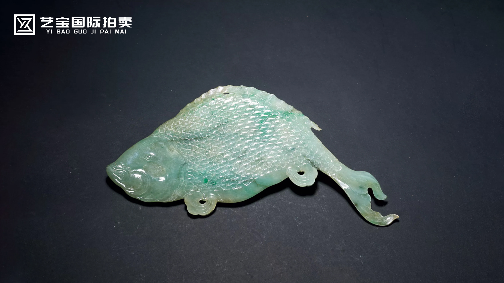 翡翠鱼形摆件
