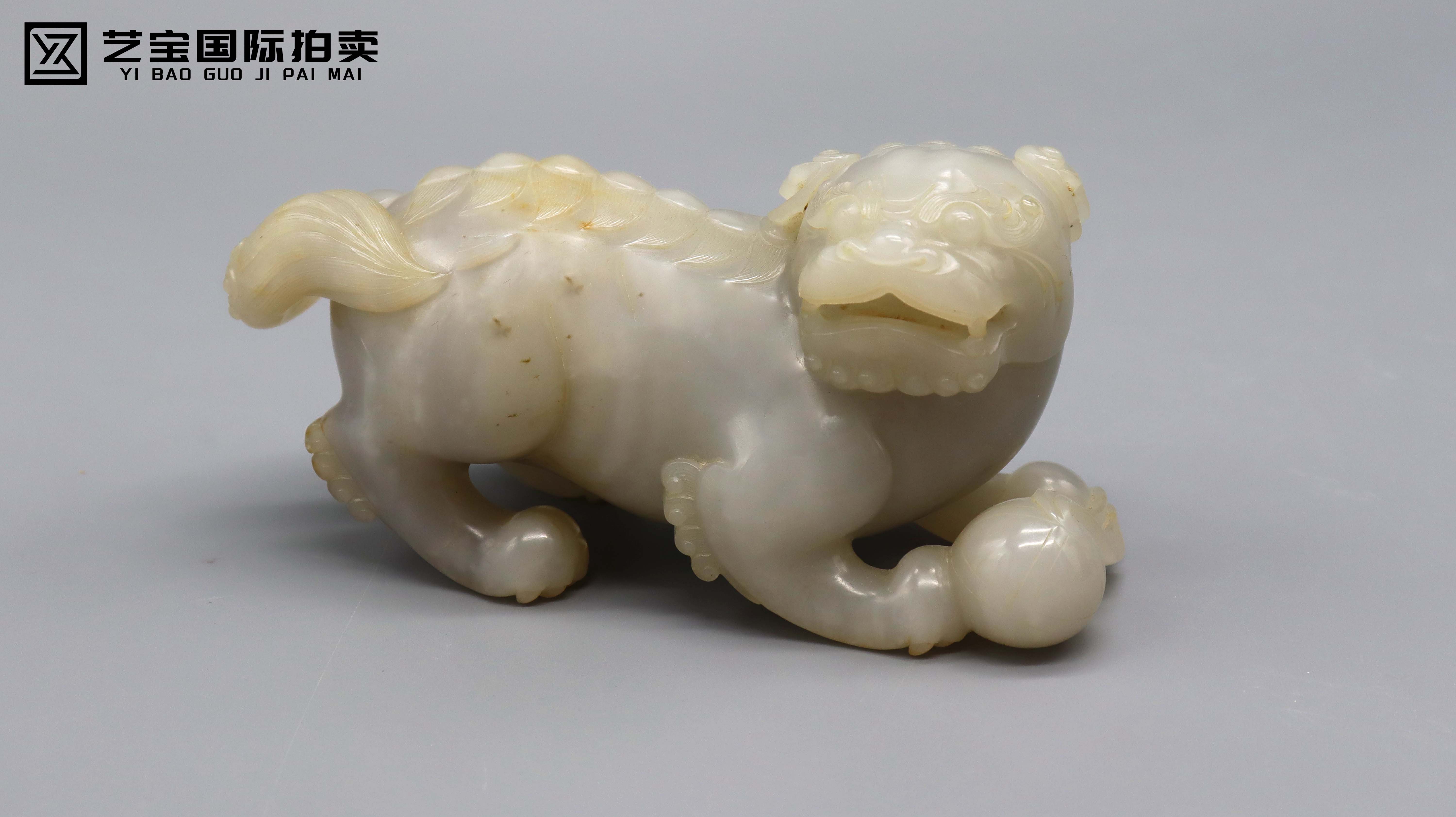 清 和田白玉籽料狮子滚绣球 精品.jpg