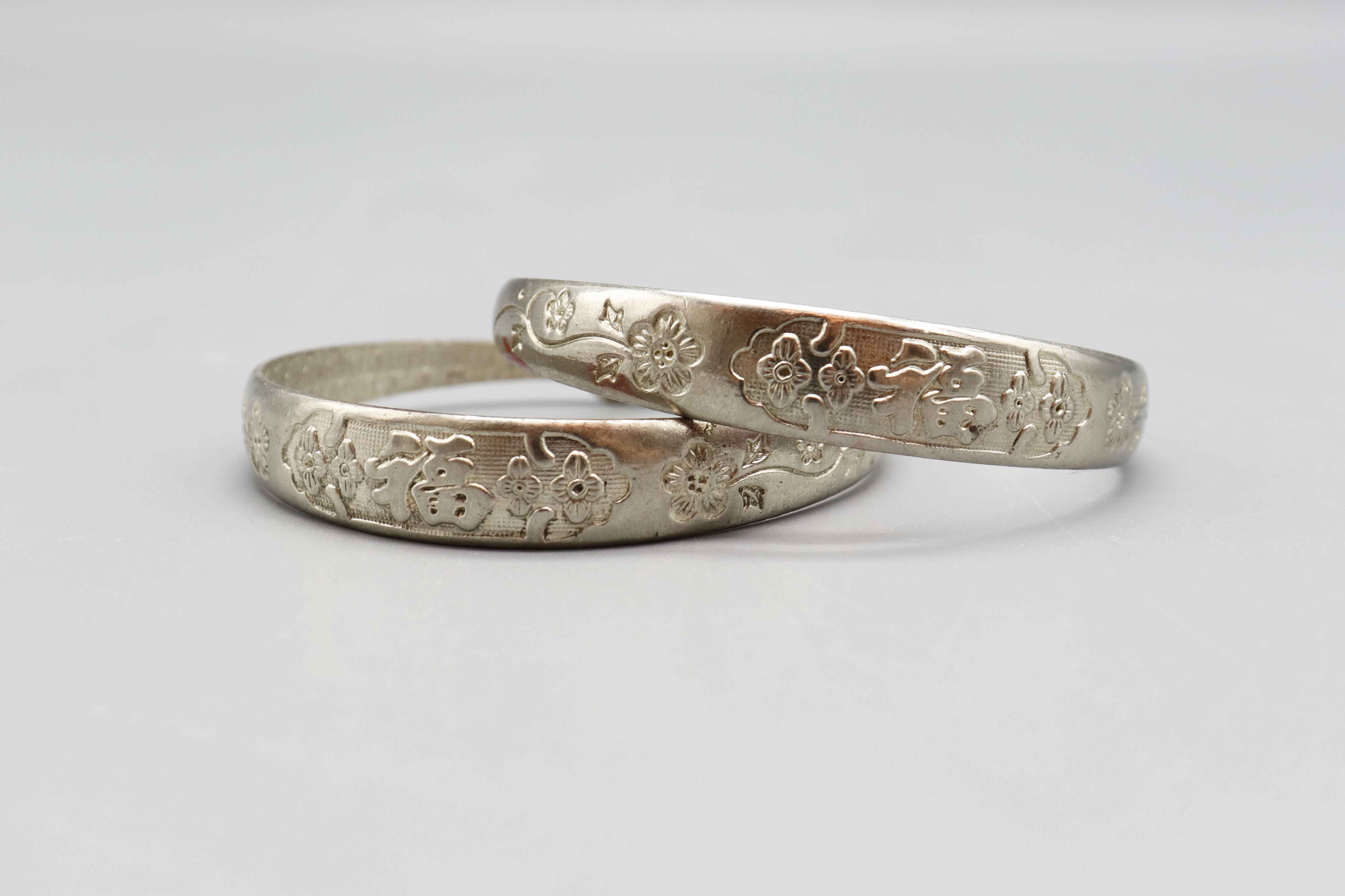 清代 福寿银手镯 精品场.jpg