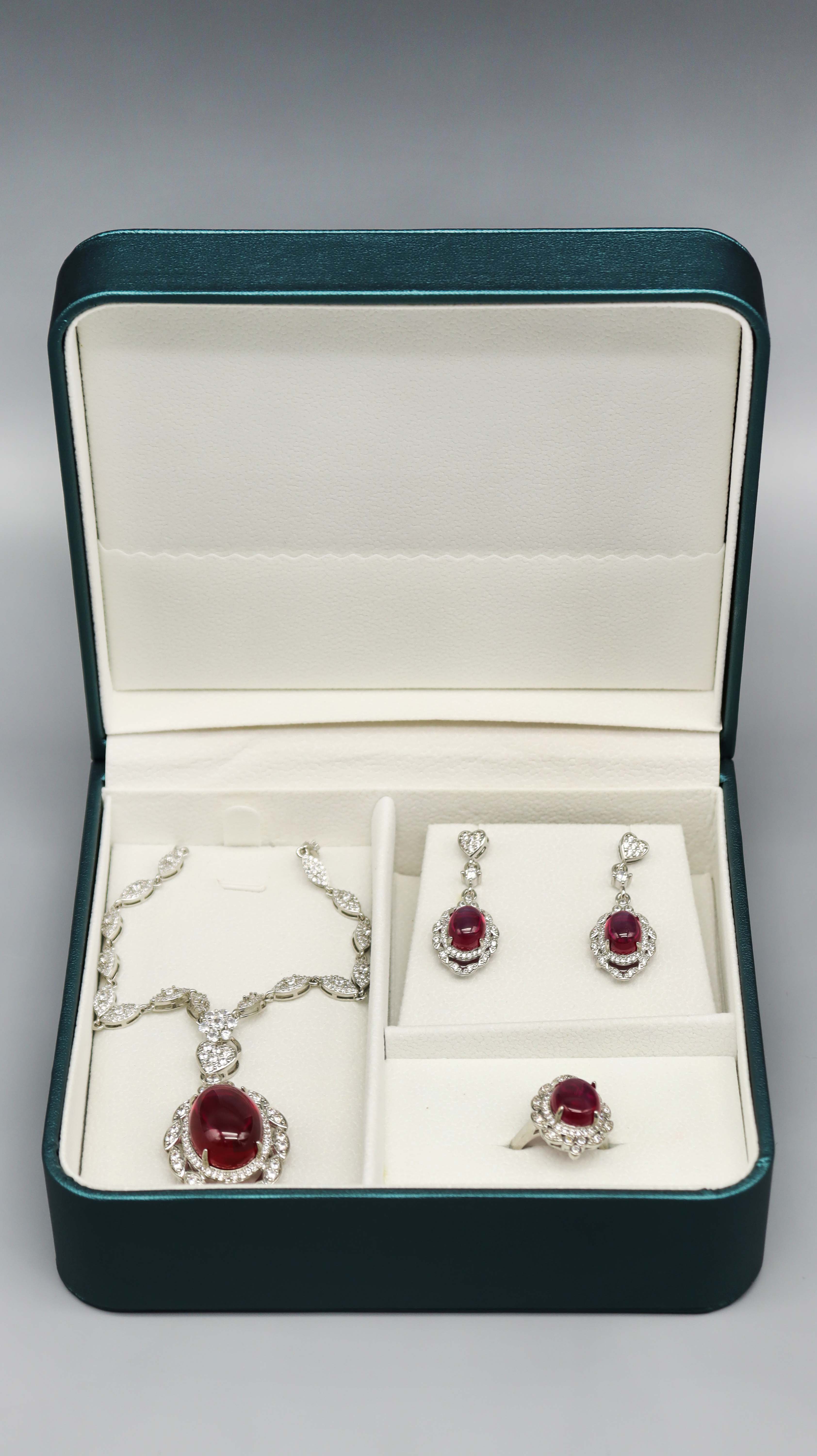 韩玉龙-红宝石项链耳环戒指一套-10.16.jpg