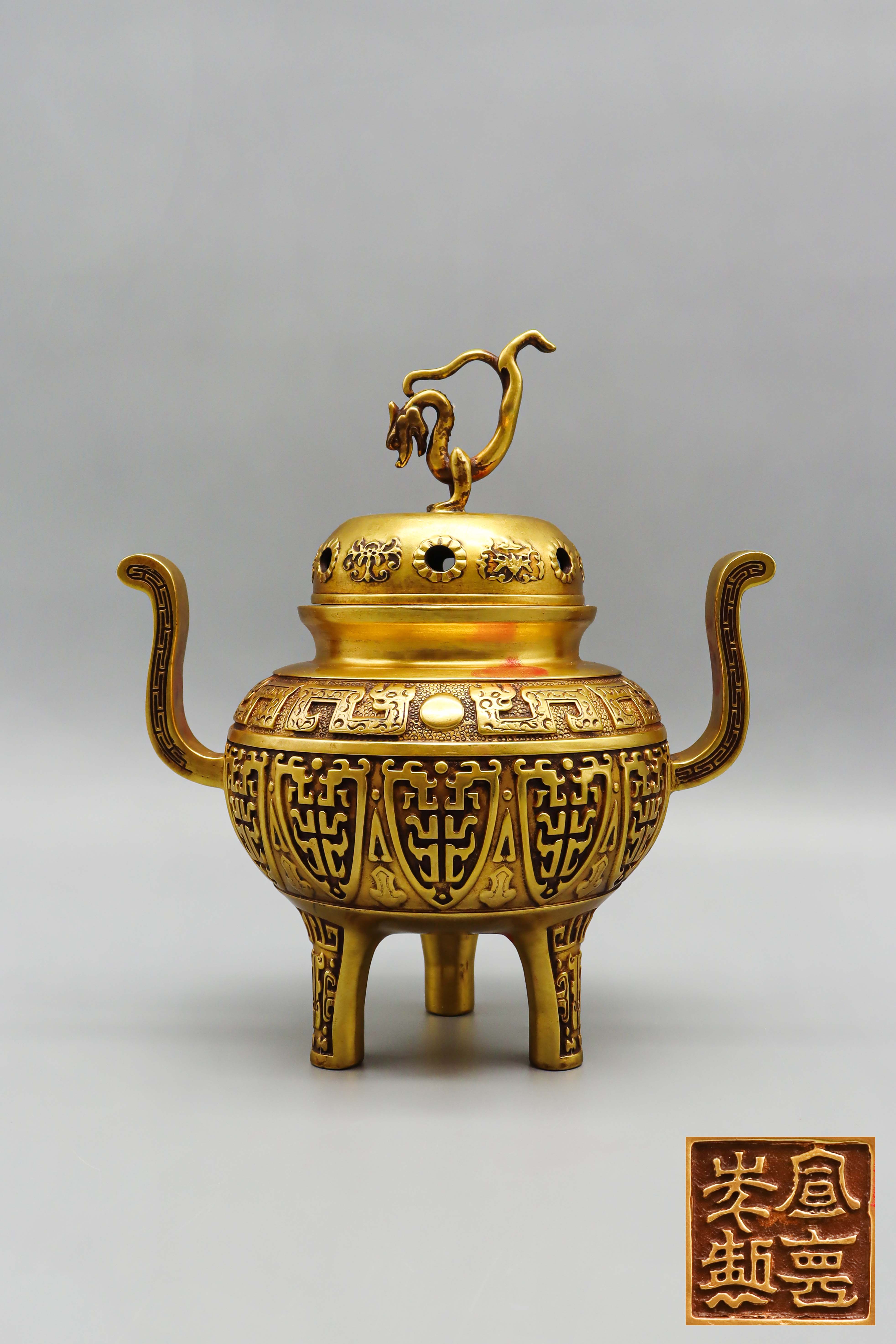 1113-明宣德三足炉王-丁磊.jpg